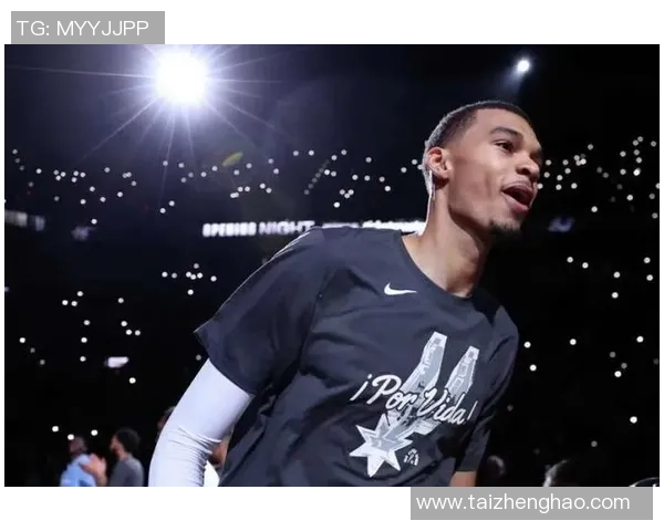 文班亚马新秀赛季表现惊艳场均20分10篮板3盖帽引领同届球员